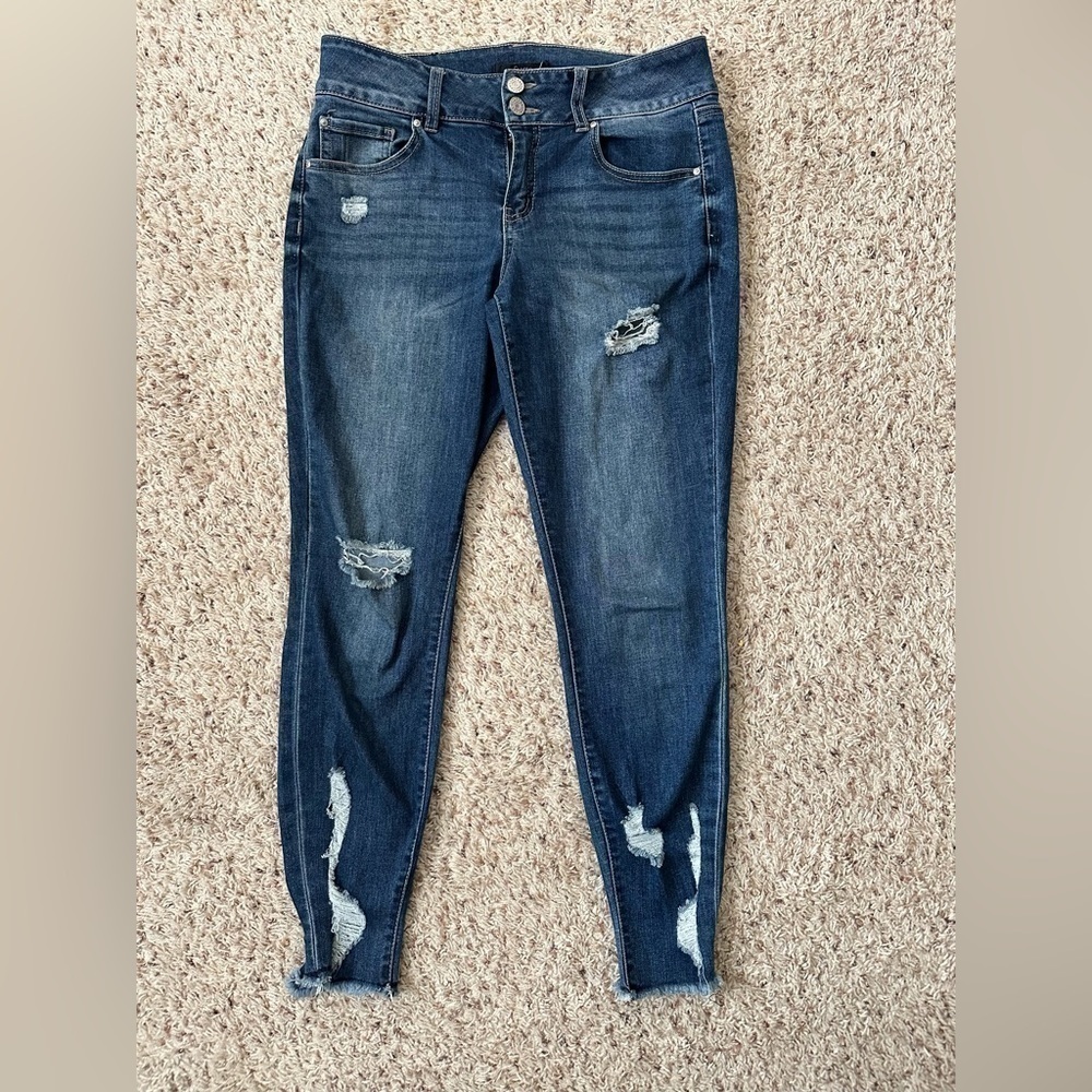 Refuge Women’s Jeans Skinny Jeans 8 Blue Distressed Stretch  Mid Rise
